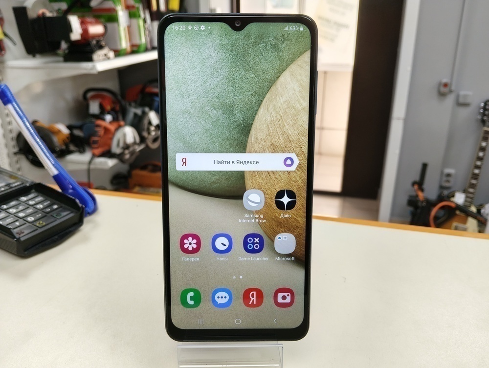 Смартфон Samsung Galaxy A12 4/64