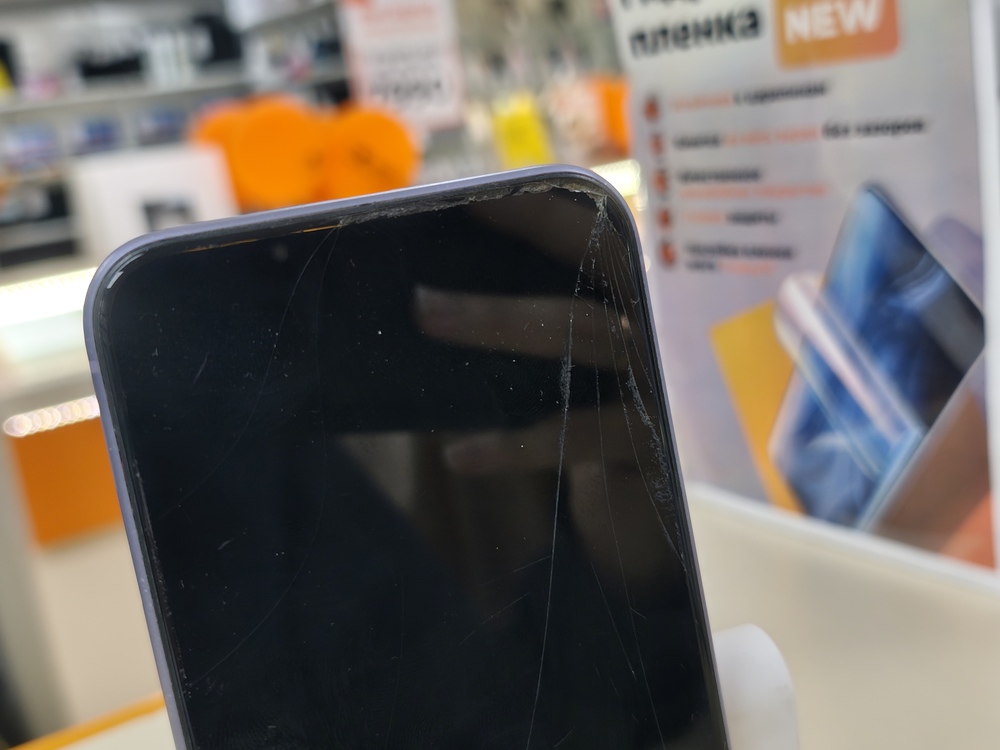Смартфон Apple iPhone 11 128Gb