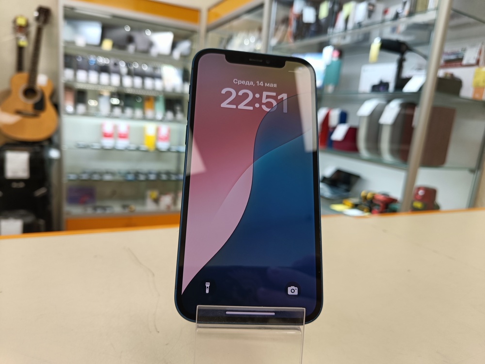 Смартфон Apple iPhone 12 64Gb