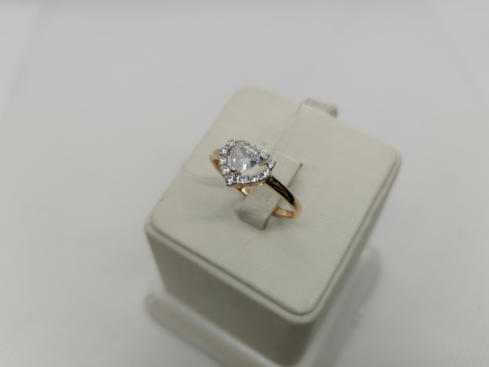 КОЛЬЦО С КАМНЯМИ (Au 585)