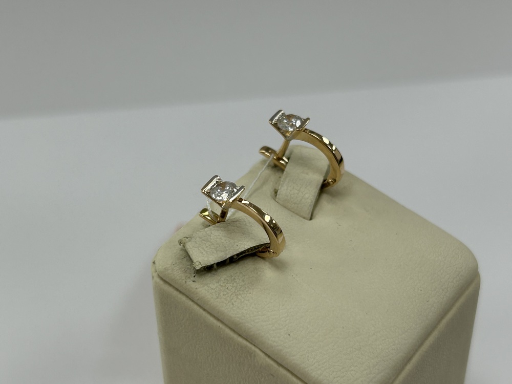 СКМ585 СЕРЬГИ С КАМНЕМ (Au 585)