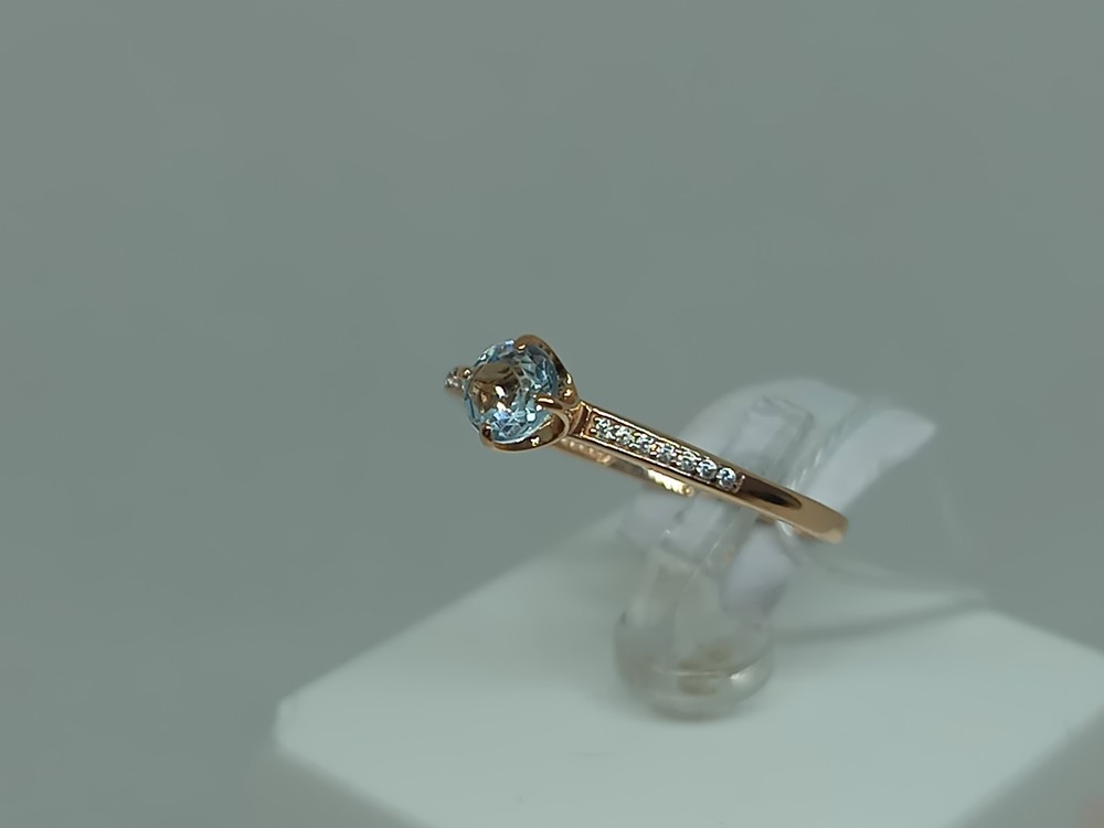 КОЛЬЦО С КАМНЯМИ (Au 585)