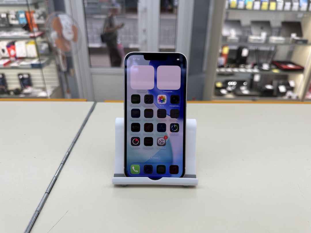 Смартфон Apple iPhone 13 256Gb