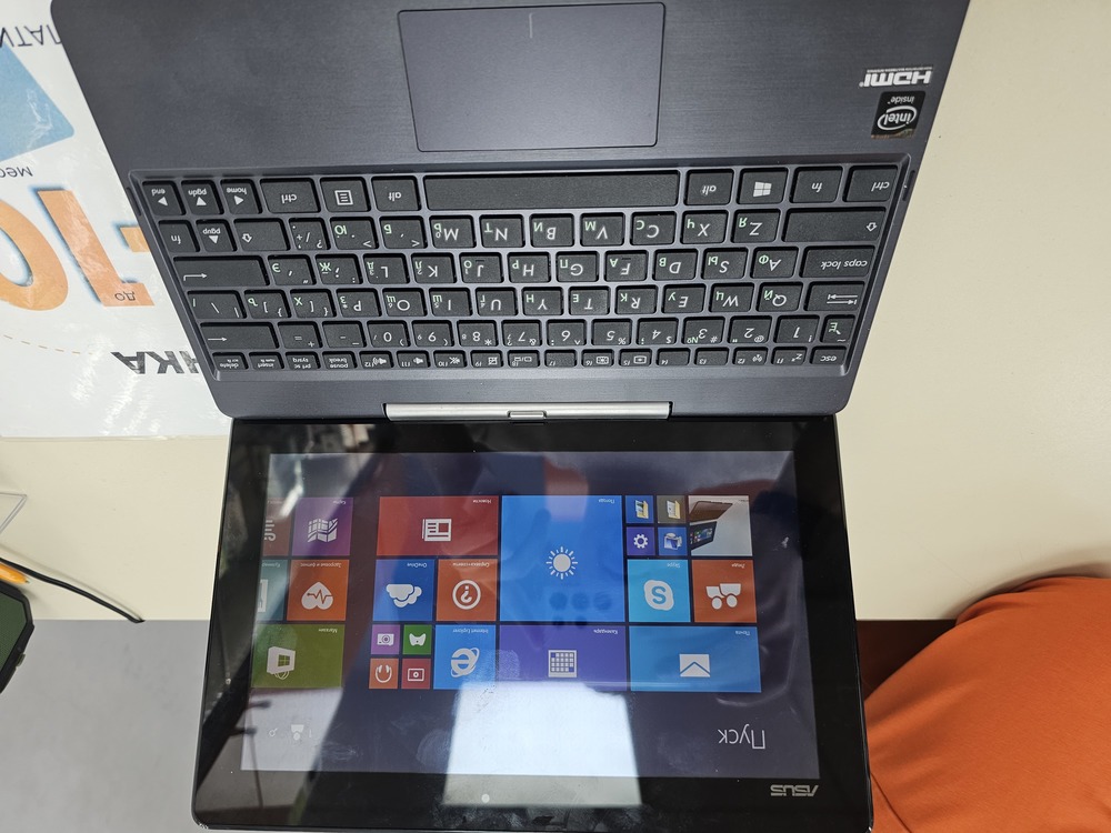 Планшет Asus Transformer Book T100TAL
