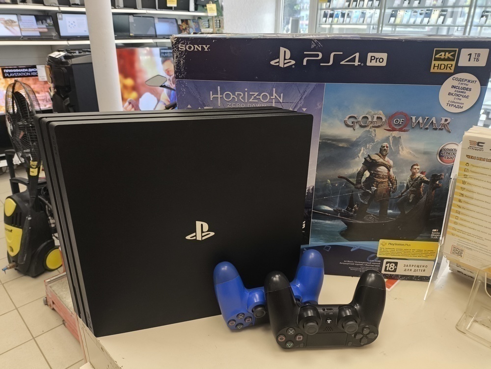 Игровая приставка PlayStation 4 Pro 1Tb Игровая приставка PlayStation 4 Pro 1Tb