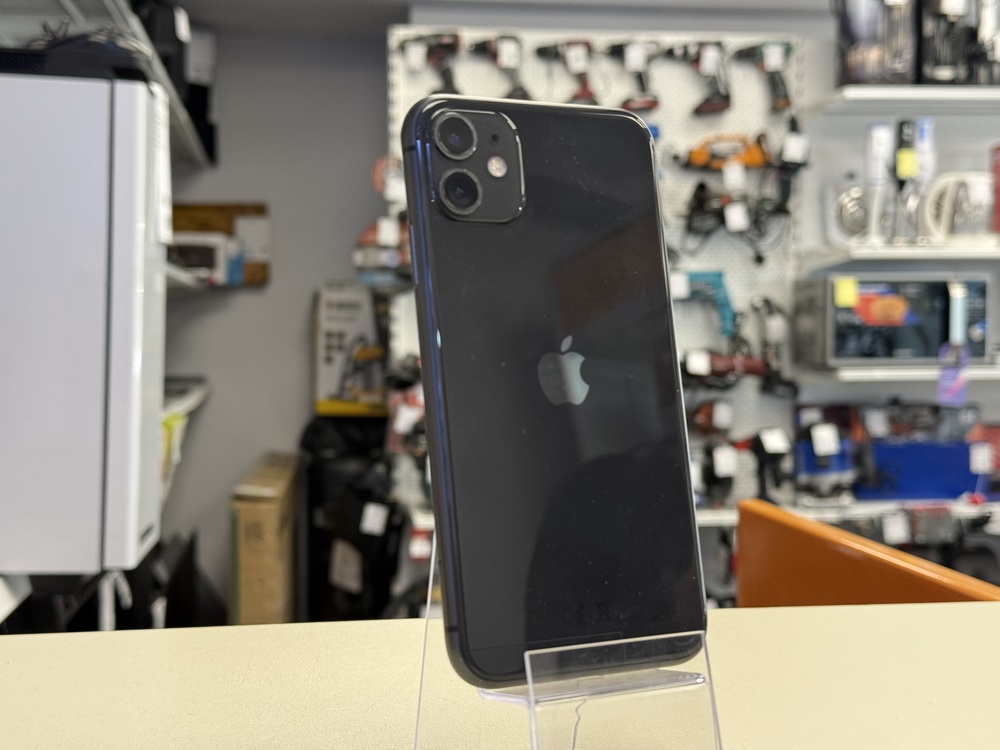 Смартфон Apple iPhone 11 64Gb