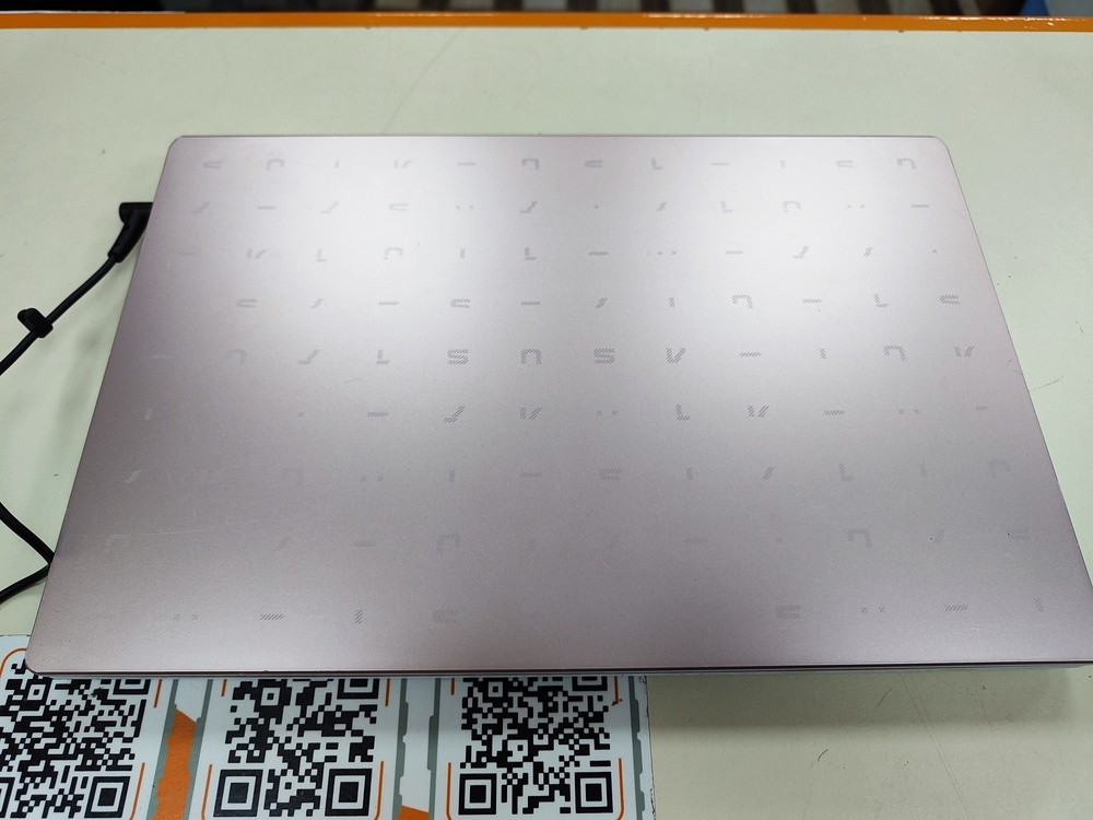 Ноутбук ASUS; Celeron N4020, Intel UHD Graphics, 4 Гб, 120 Гб, Нет