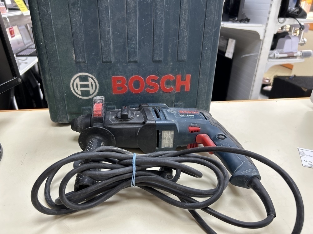 Перфоратор Bosch GBH2-20D