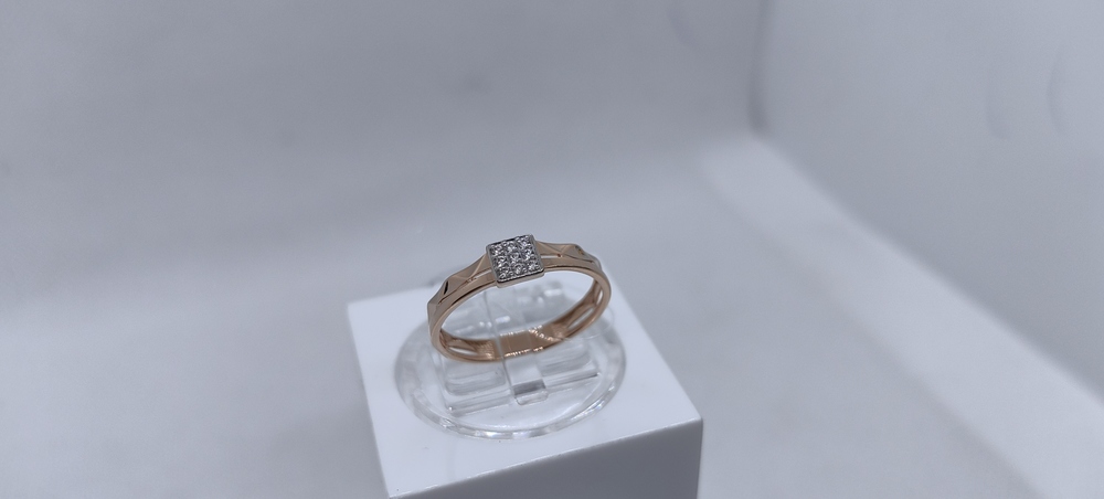 КОЛЬЦО С КАМНЯМИ (Au 585)