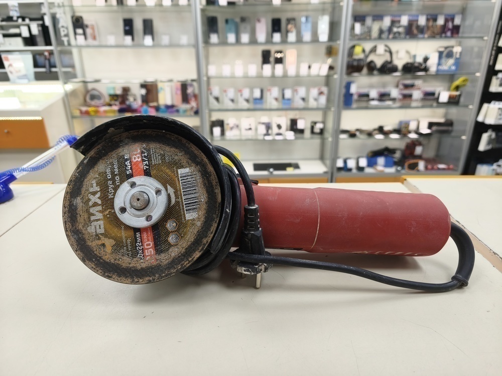 Угловая шлифмашина Elitech МШУ 101Э