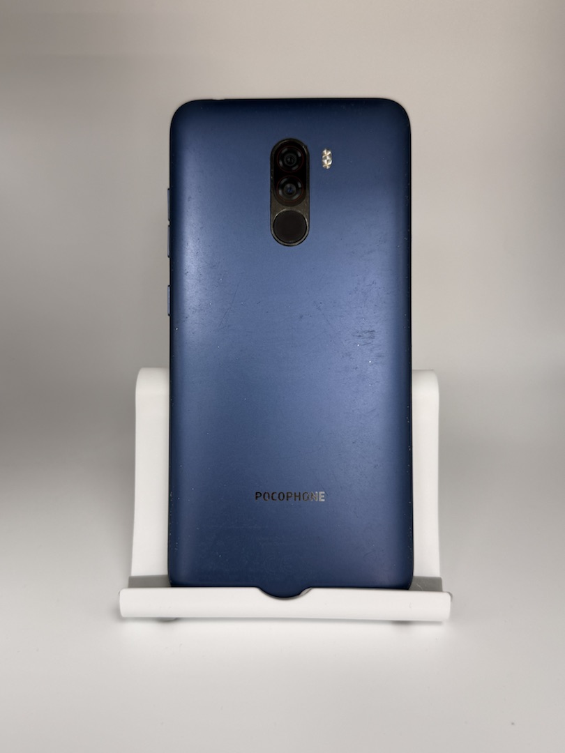 Смартфон Xiaomi Pocophone F1 6/128
