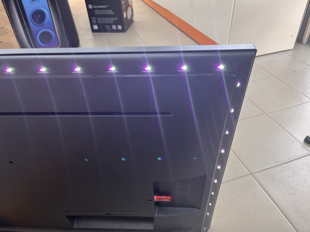 LED Телевизор Philips 50PUS8808/12