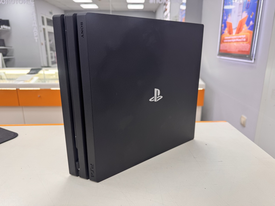 Игровая приставка PlayStation 4 Pro 1Tb
