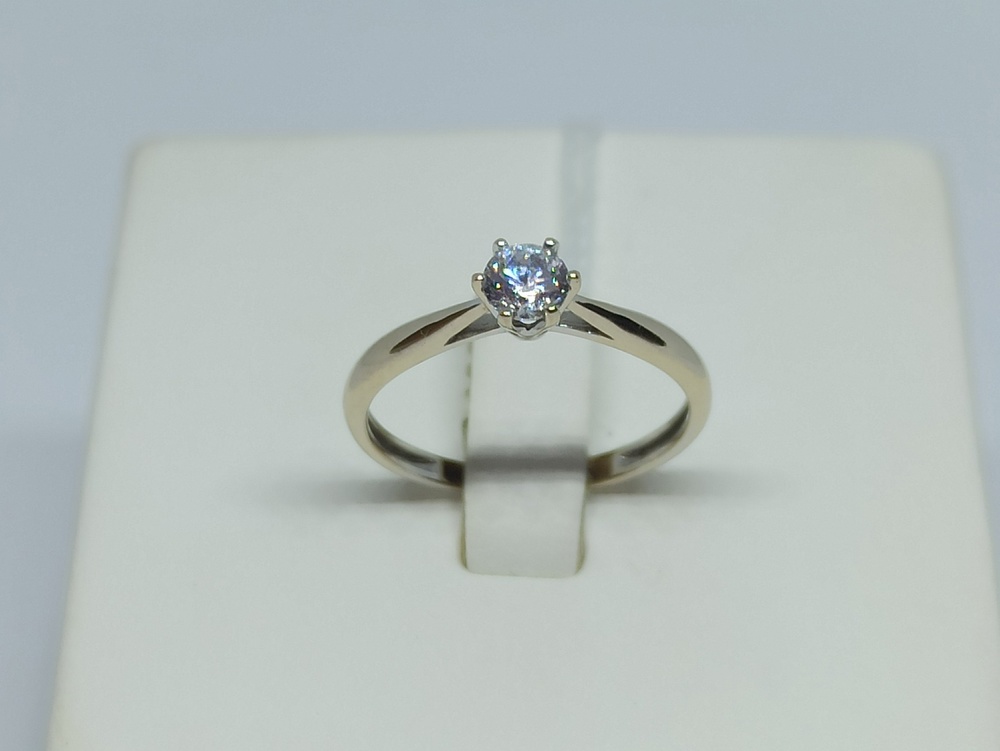 КОЛКМ585 КОЛЬЦО С КАМНЕМ (Au 585) КОЛКМ585 КОЛЬЦО С КАМНЕМ (Au 585)