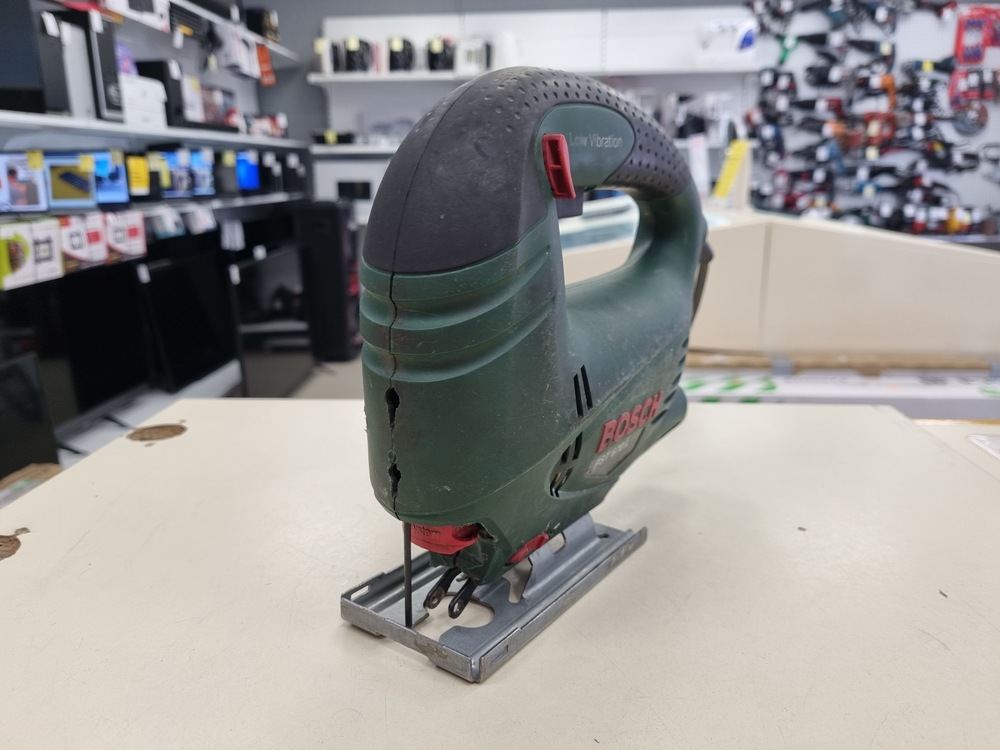 Лобзик Bosch PST 670