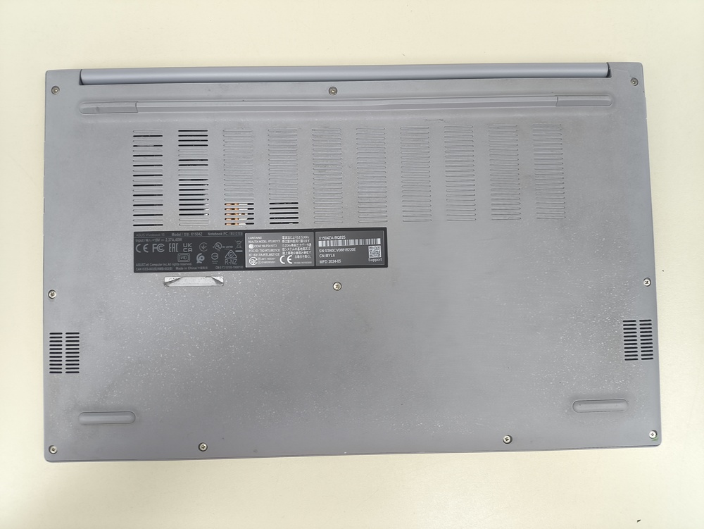 Ноутбук ASUS x1504z; Core i3-1215U, Intel UHD Graphics, 8 Гб, 500 Гб, Нет