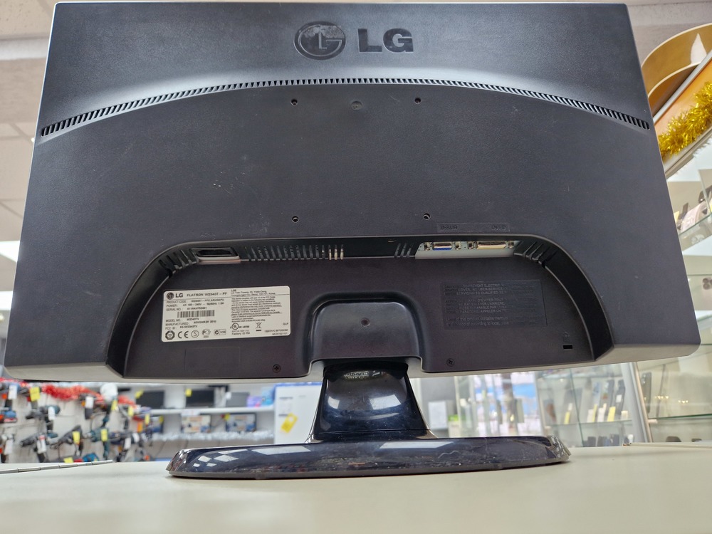 Монитор LG W2343T