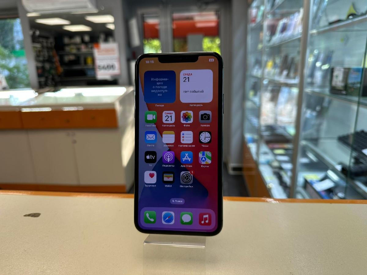 Смартфон Apple iPhone 11 Pro Max 64Gb