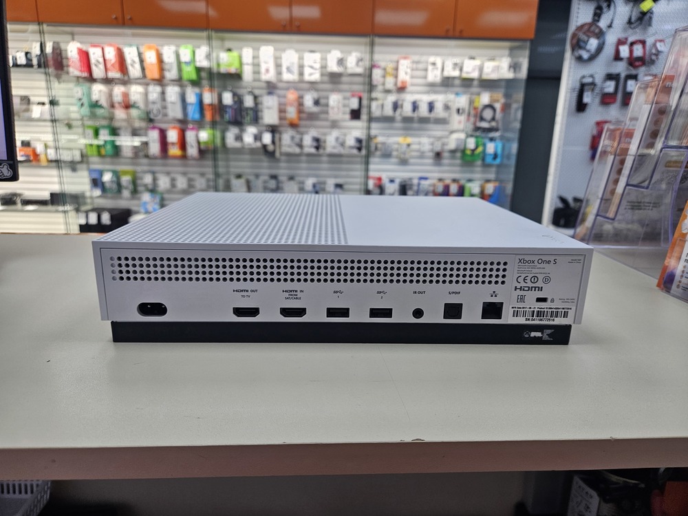 Игровая приставка Xbox One S 1TB