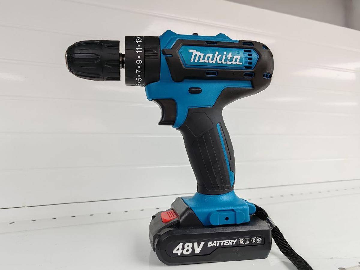 Шуруповерт Makita 48V
