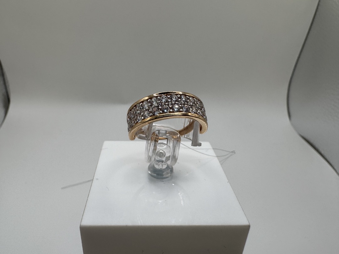 КОЛЬЦО С КАМНЯМИ (Au 585)