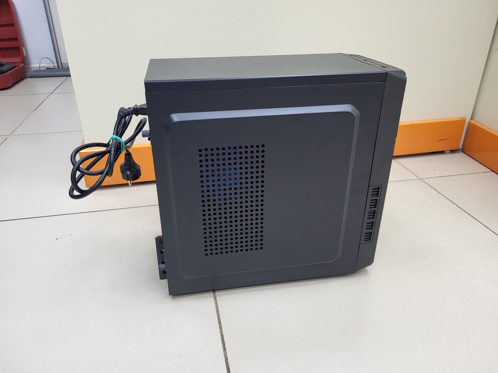 Системный блок DEXP; Ryzen 5 5600H, AMD Radeon (TM) Graphics, 8 Гб, 128 Гб, Нет