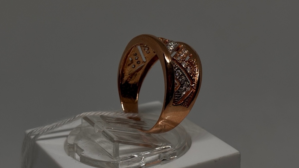 КОЛКМИ585 КОЛЬЦО С КАМНЯМИ (Au 585)