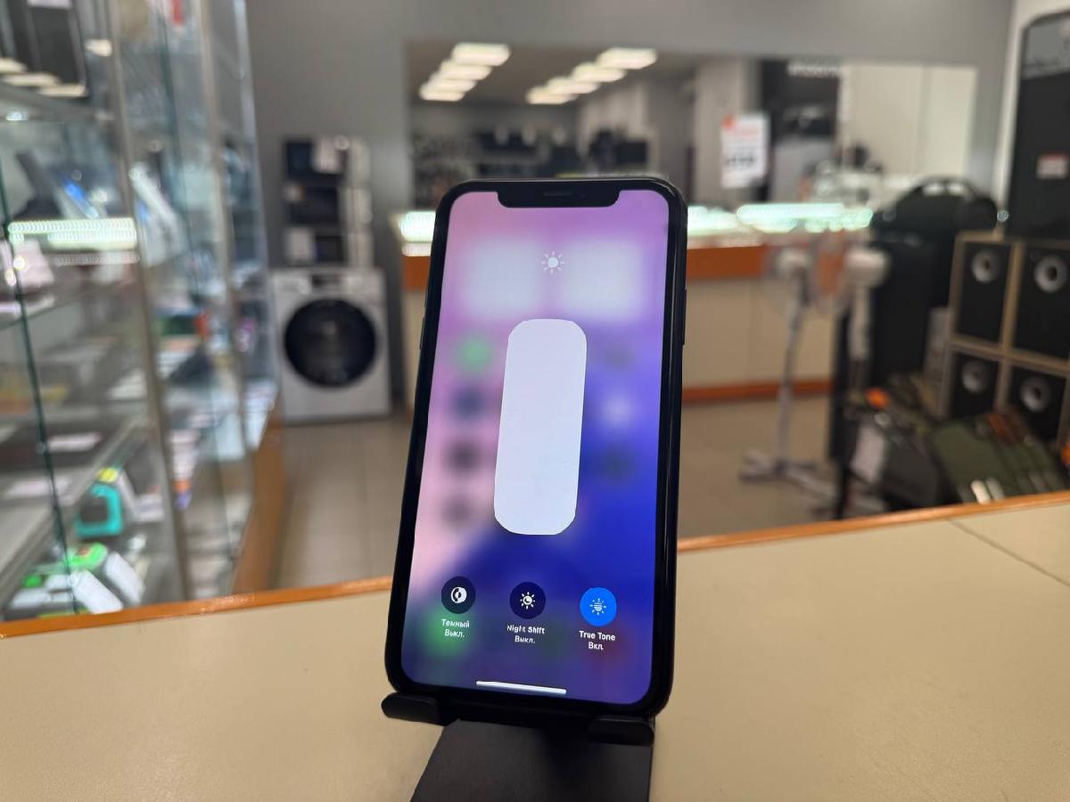 Смартфон Apple iPhone Xr 64Gb