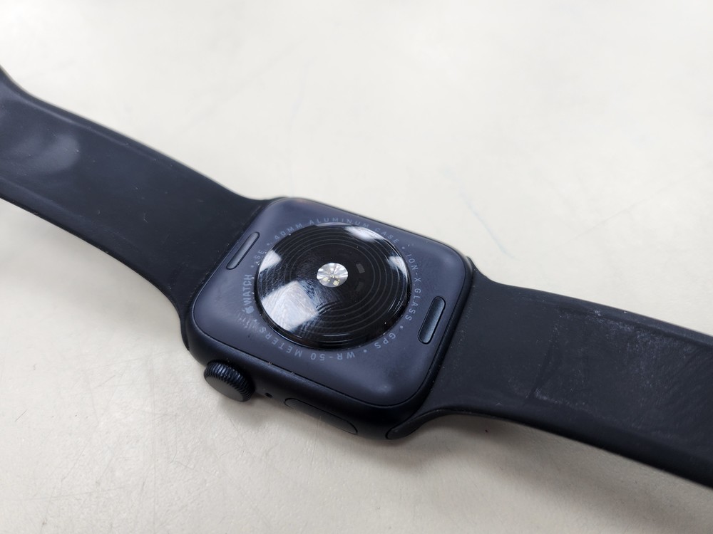 Смарт-часы Apple Watch SE 2022 40mm