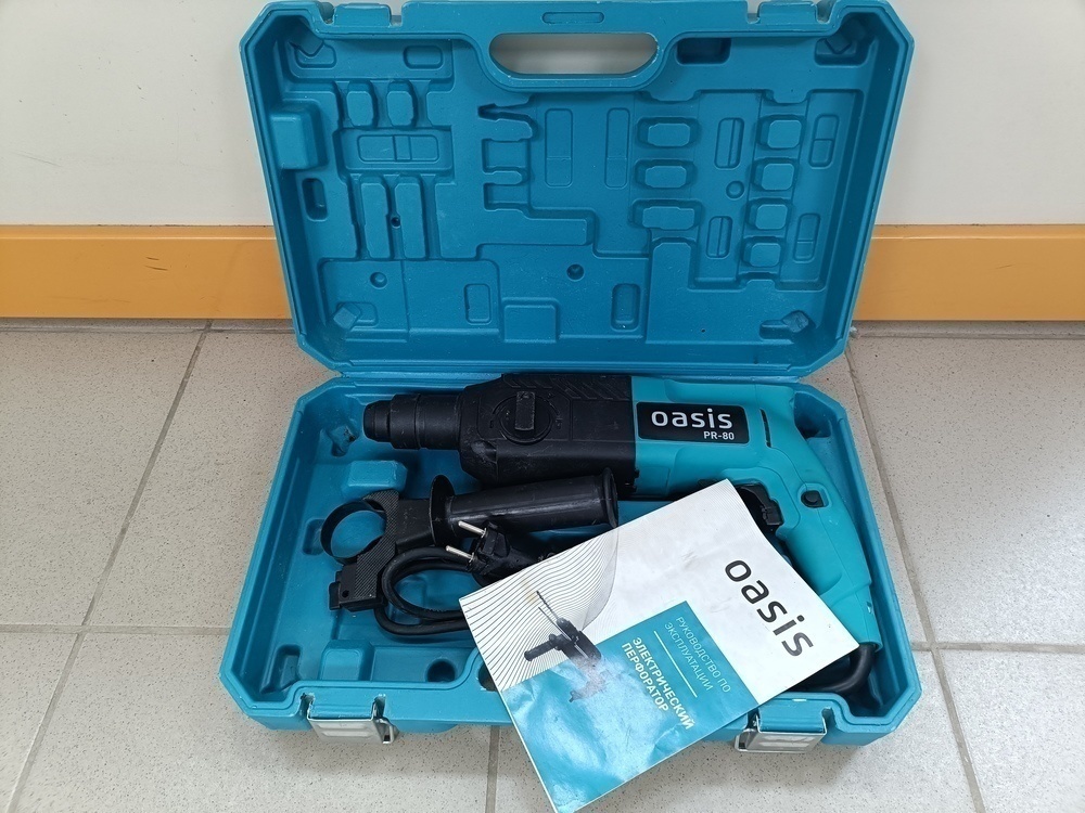Перфоратор Oasis PR-80;