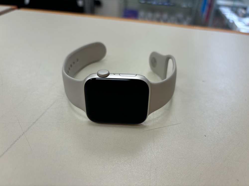 Смарт-часы Apple Watch SE 2022 44mm