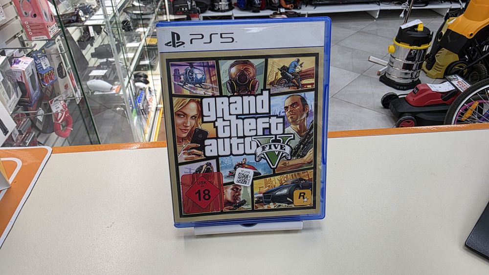Игра Playstation 5 GTA 5