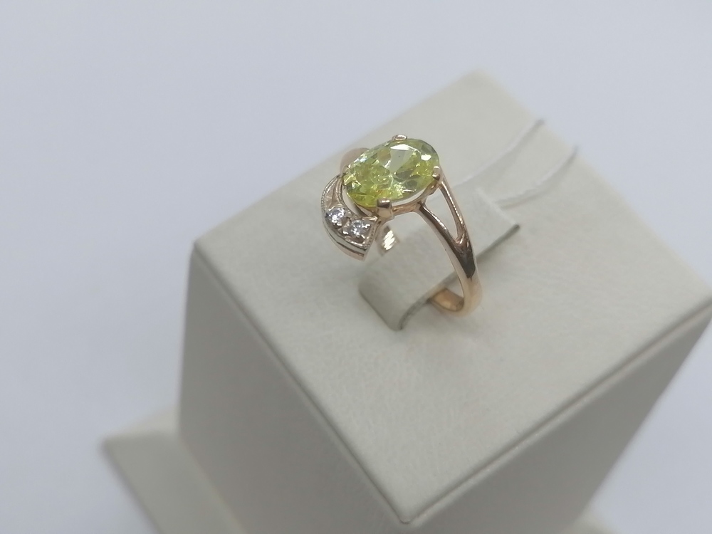 КОЛКМИ585 КОЛЬЦО С КАМНЯМИ (Au 585)