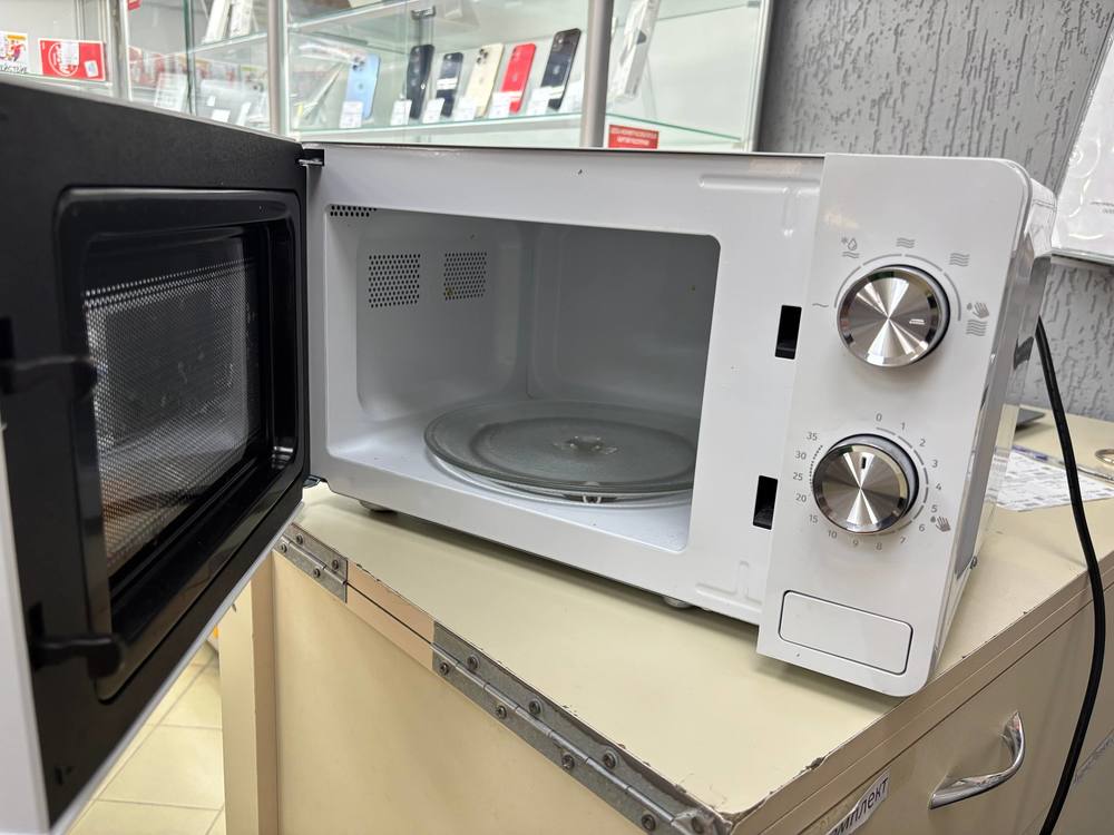 Микроволновая печь Gorenje M017E1W