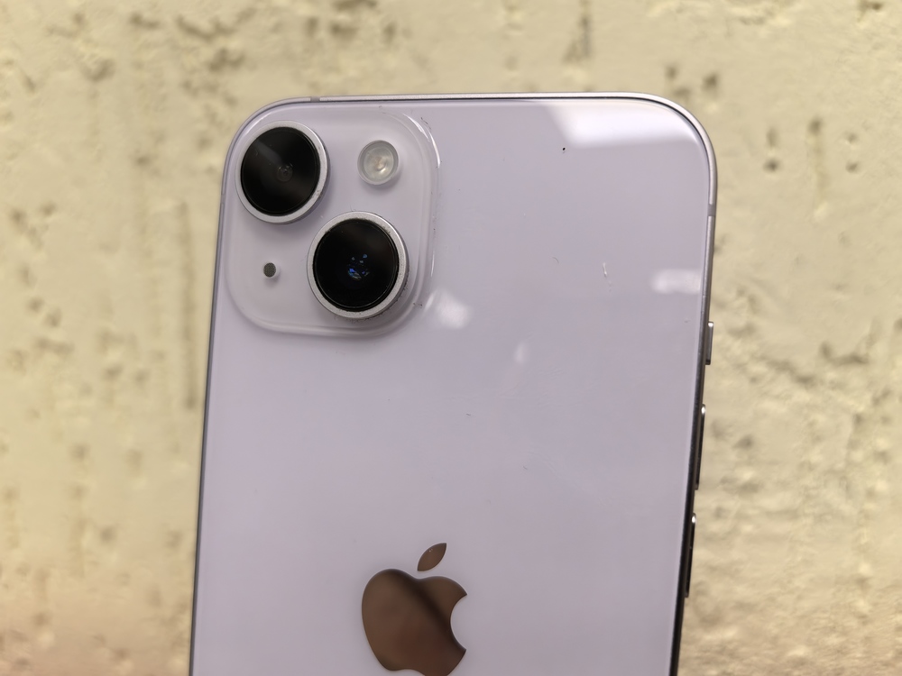 Смартфон Apple Iphone 14 128Gb