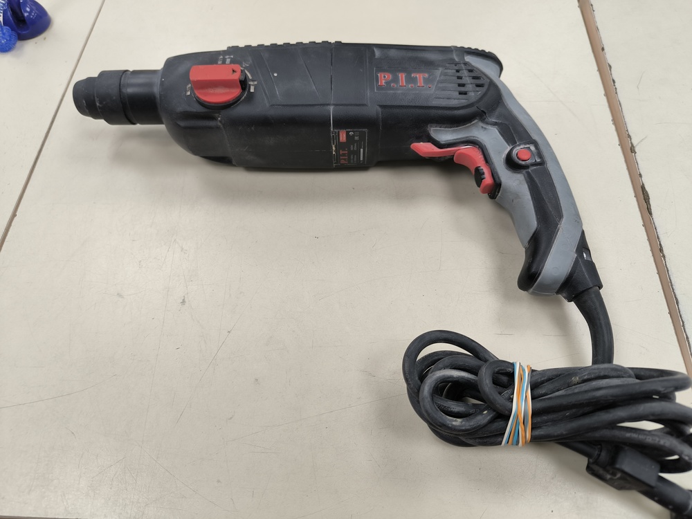 Перфоратор P.I.T. PBH24-C