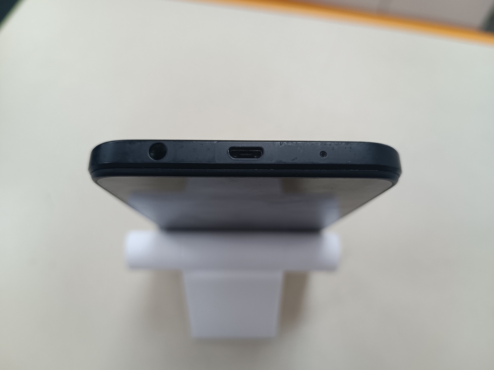 Смартфон Xiaomi A1+ 2/32 Gb