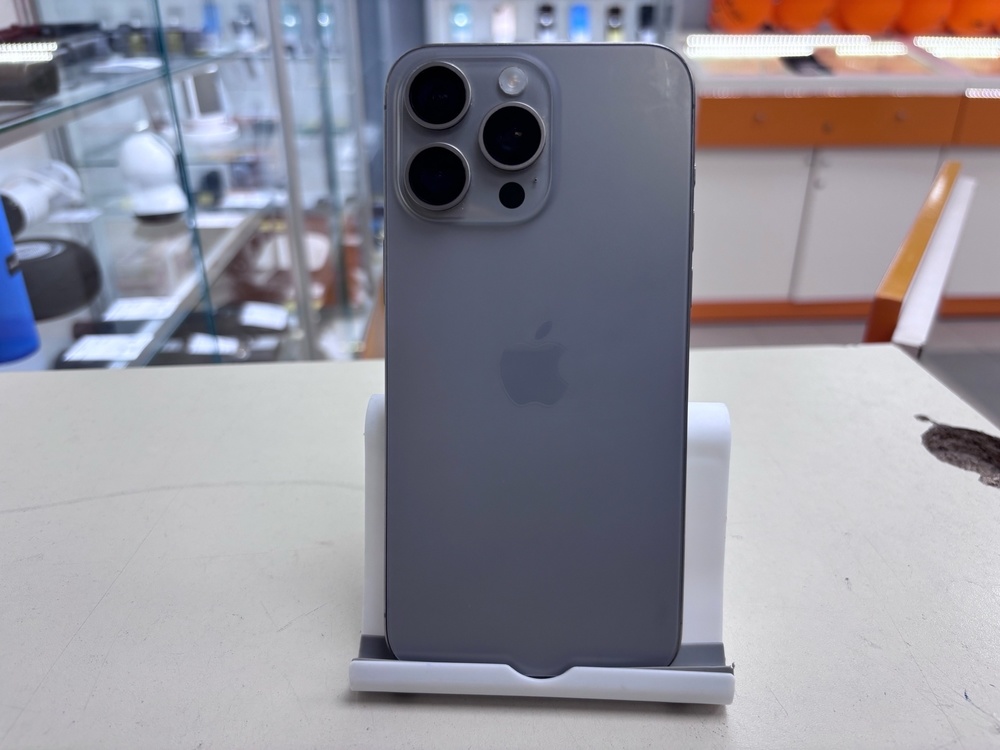 Смартфон Apple iPhone 15 Pro Max 256Gb