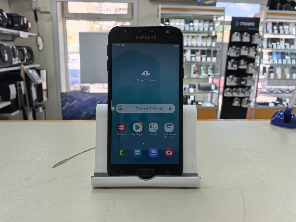 Смартфон Samsung Galaxy J3 2017 2/16