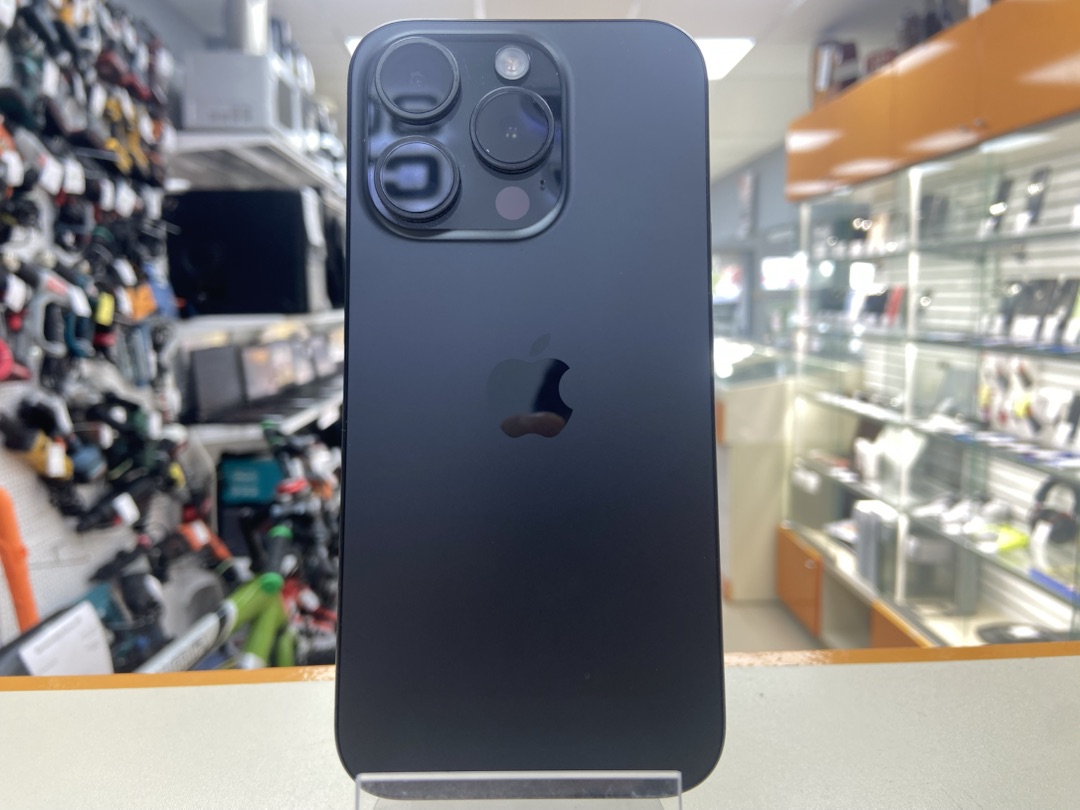 Смартфон Apple Iphone 15 Pro 256Gb
