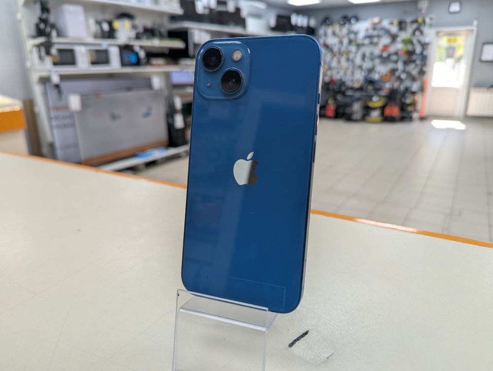 Смартфон Apple iPhone 13 128Gb