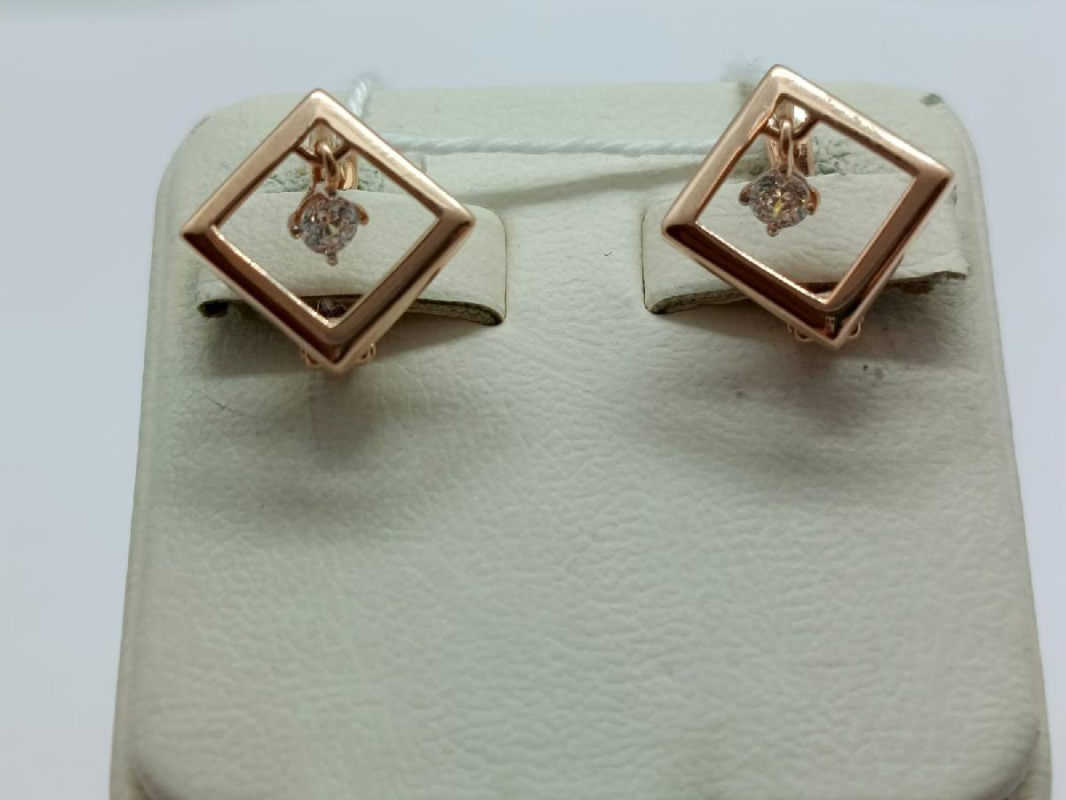 СКМ585 СЕРЬГИ С КАМНЕМ (Au 585)