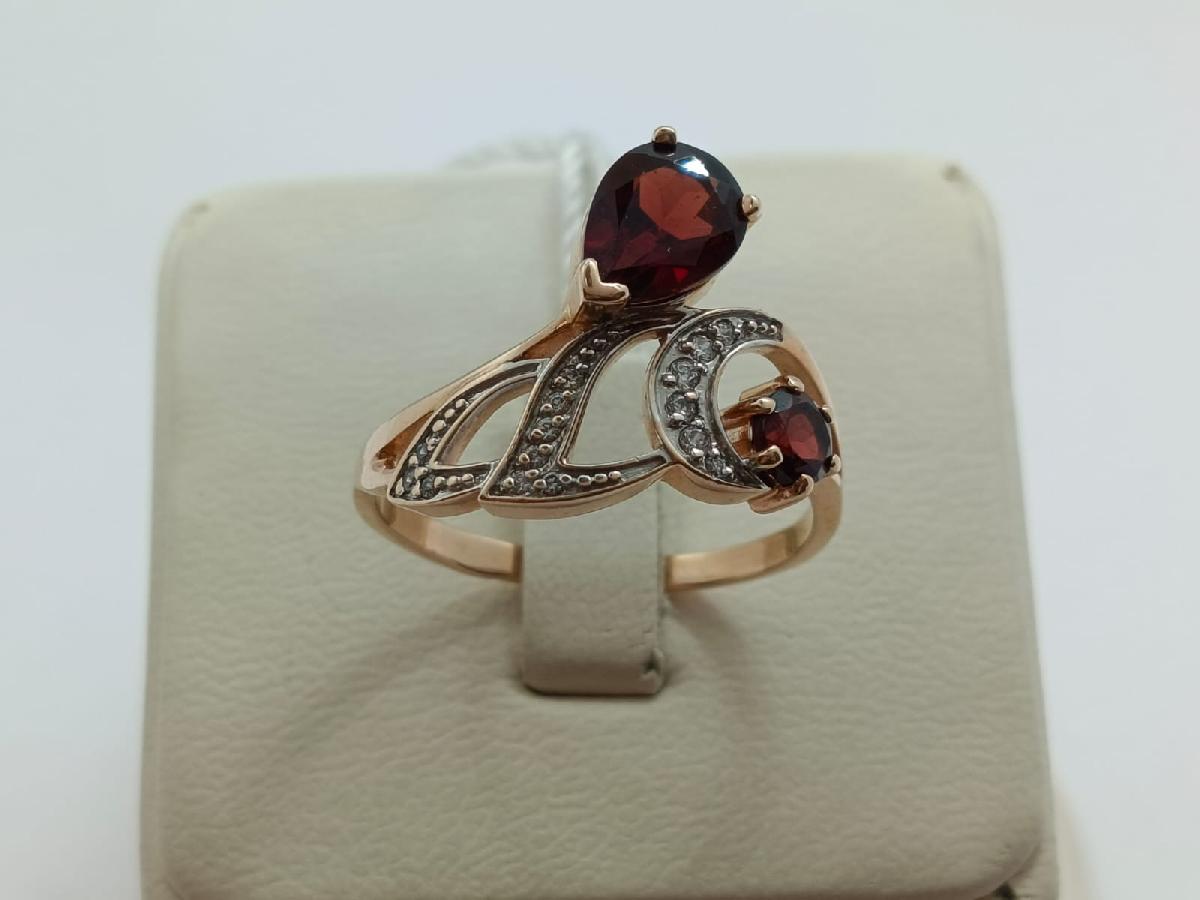 КОЛКМИ585 КОЛЬЦО С КАМНЯМИ (Au 585)