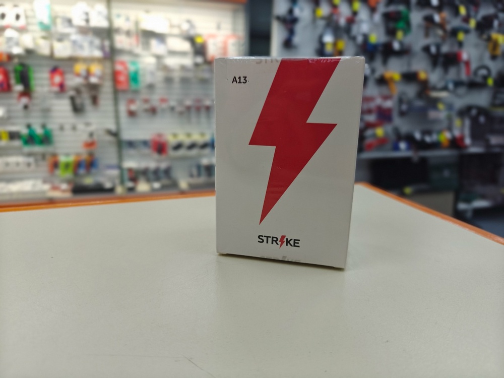 Мобильный телефон Strike A13