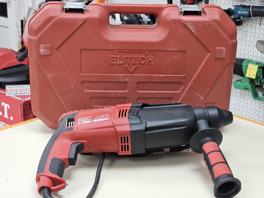 Перфоратор Elitech П 0826РЭМ