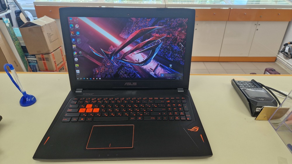 Ноутбук ASUS GL502L; Core i5-6300HQ, GeForce GTX 970M, 16 Гб, 256 Гб, 1 Tb