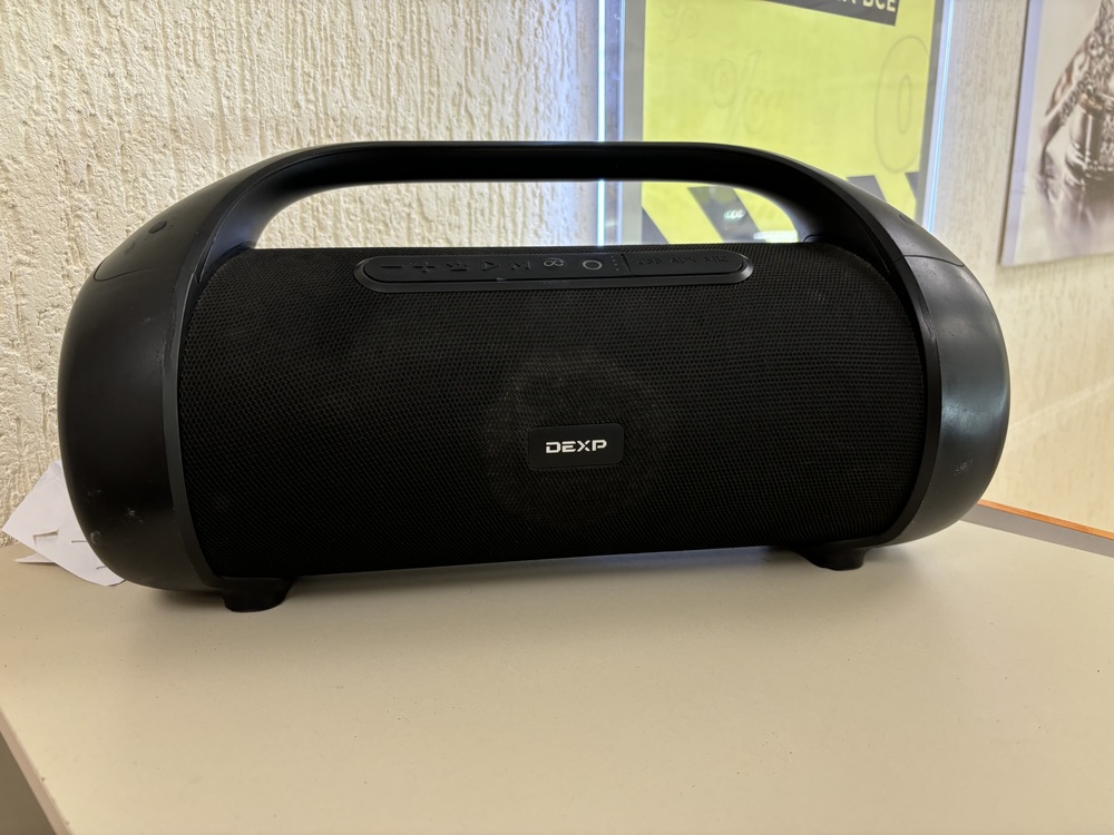 Портативная акустика DEXP P540;