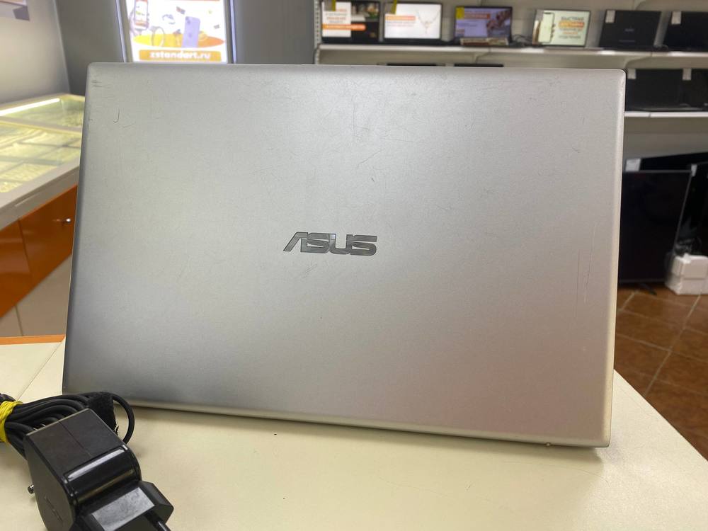 Ноутбук ASUS Vivobook 14; Pentium 5405U, Intel UHD Graphics 610, 4 Гб, 120 Гб, Нет