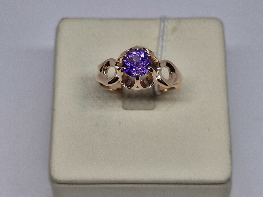 КОЛКМ583 КОЛЬЦО С КАМНЕМ (Au 583)