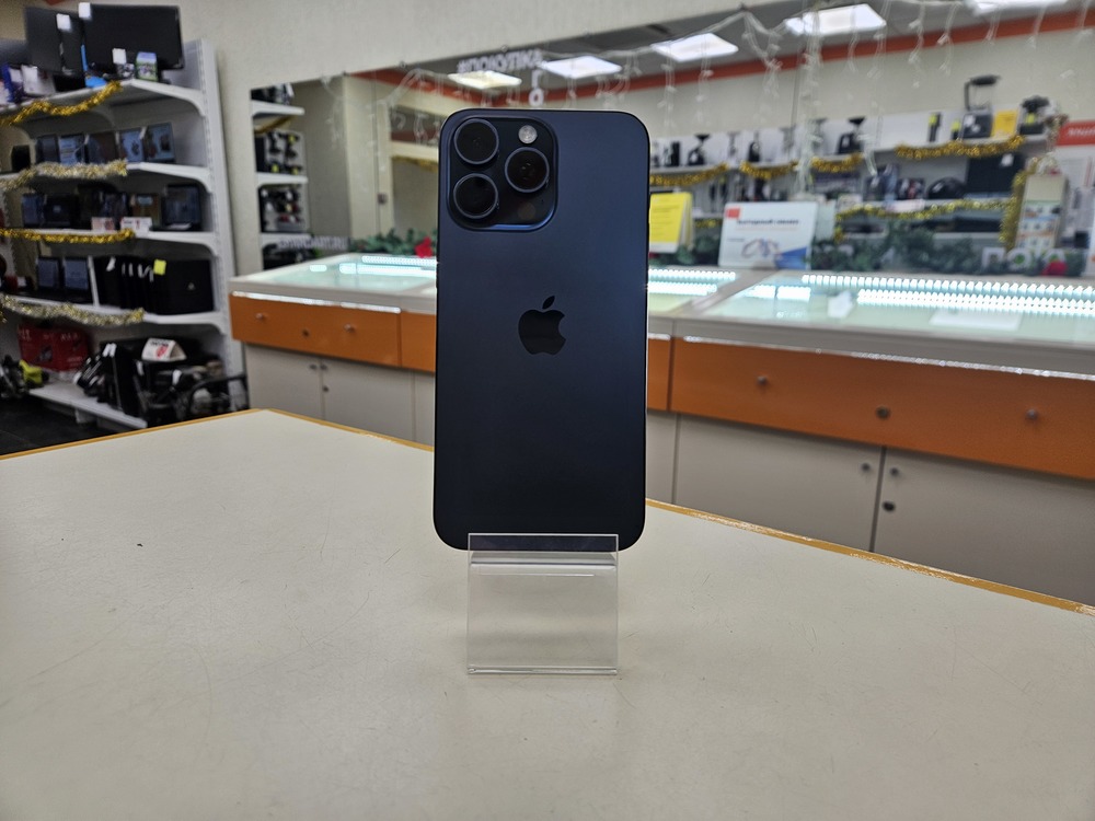 Смартфон Apple iPhone 15 Pro Max 256Gb